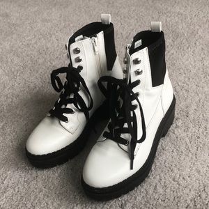 american eagle boots